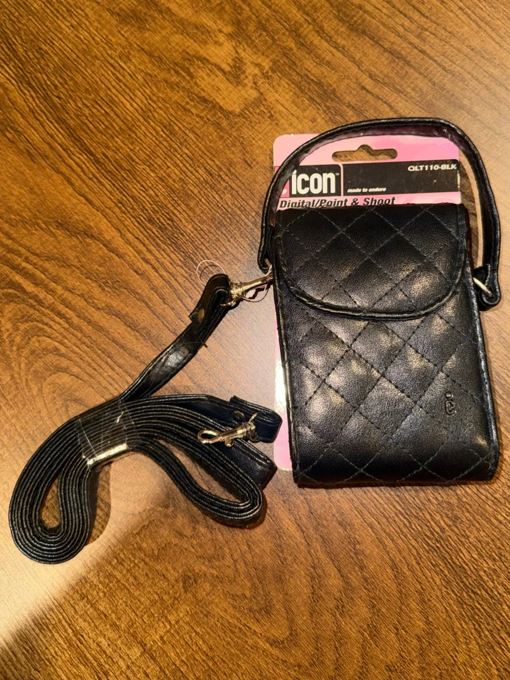 icon Quilted Black Crossbody digital camera Case with Wrist Strap NWT